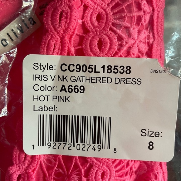 Alice + Olivia - Iris Floral Lace Sleeveless Dress - Picture 15 of 15